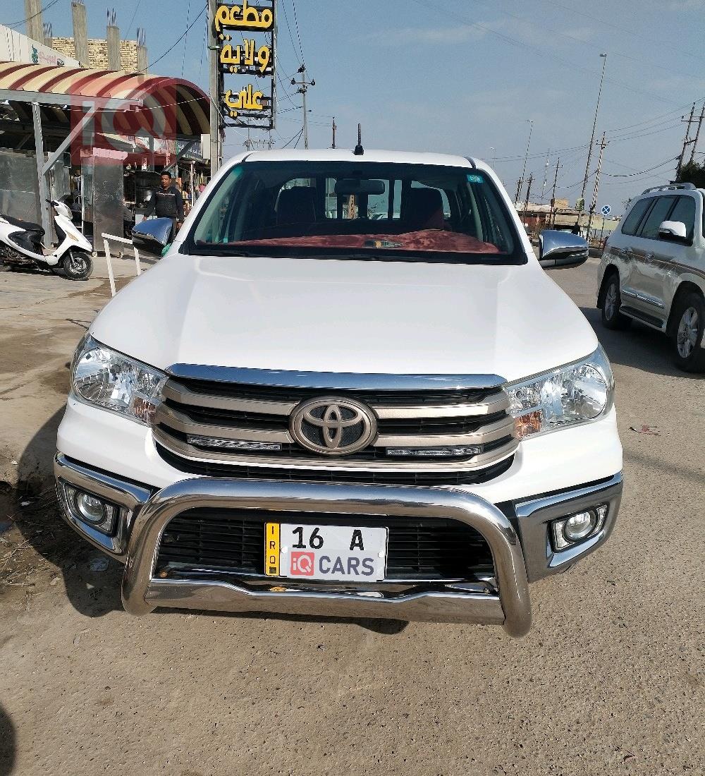 تويوتا هايلوكس